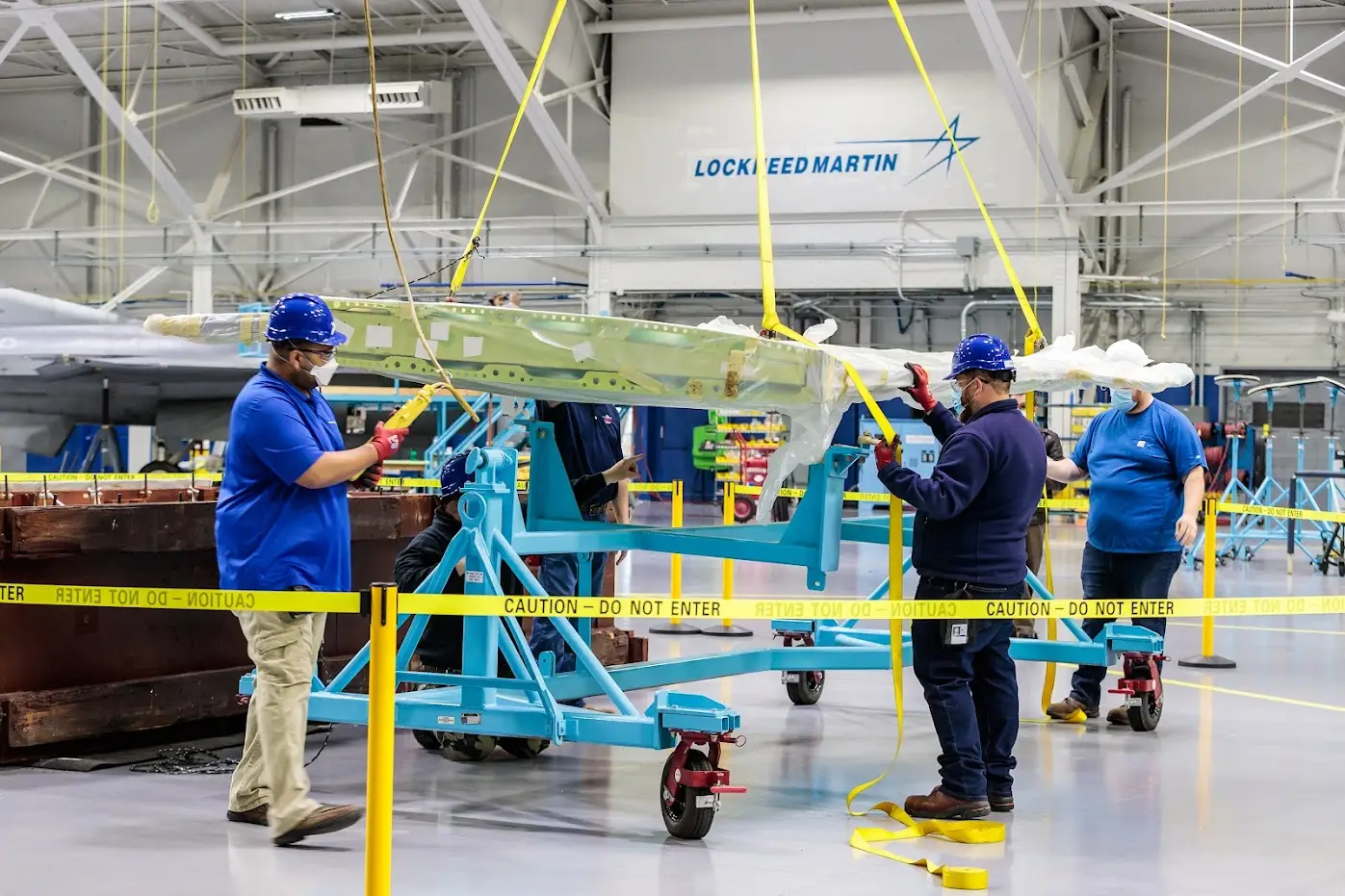 22-00489 IAI F-16 Wing Unboxing EB:01-02 GP22-0003 -- Lockheed Martin Photography by Thinh D. Nguyen